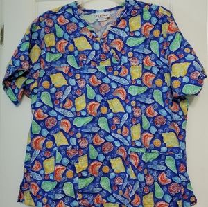 Peaches Scrub Top - XL - Seashell pattern